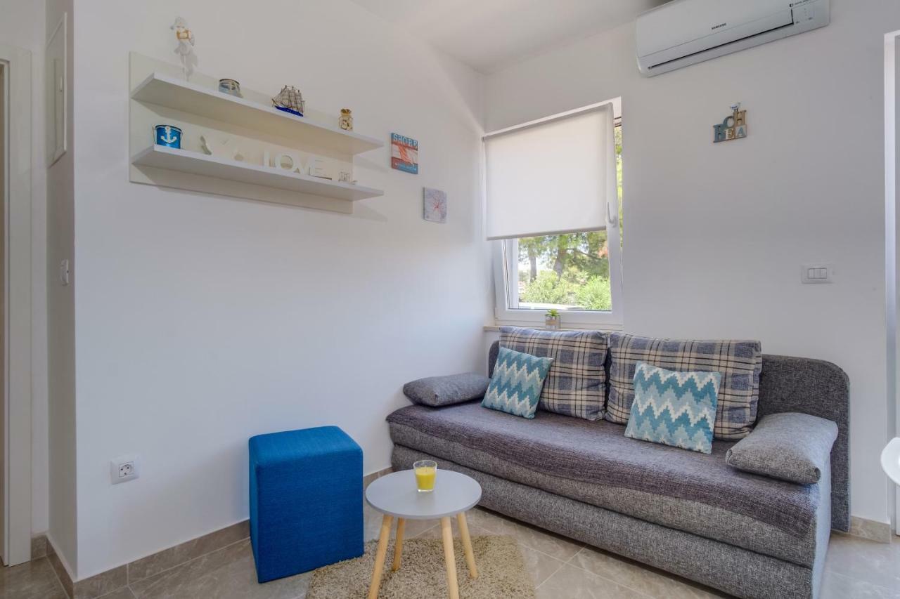 Apartman Filip Малий Лошинь Екстер'єр фото