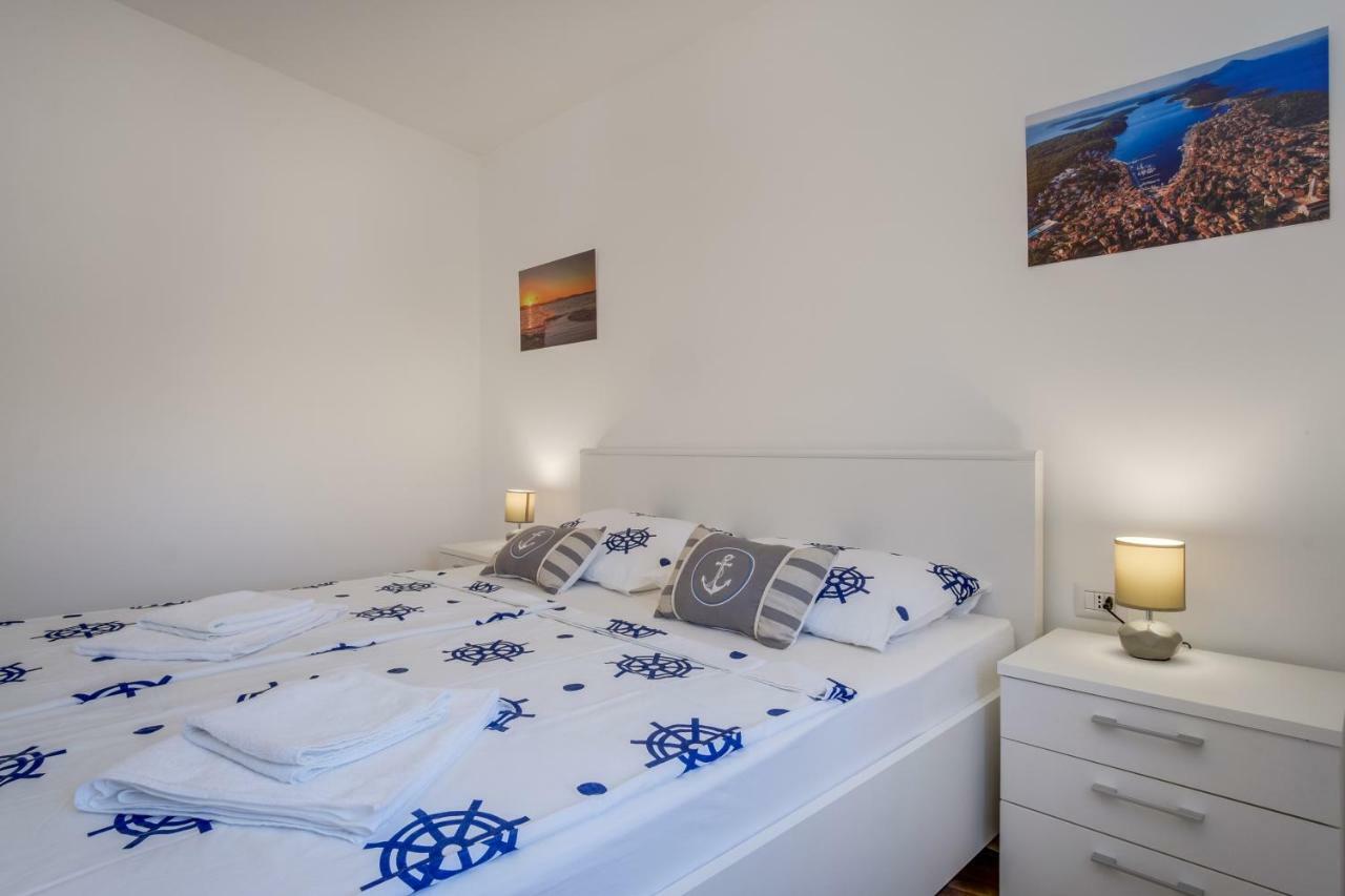 Apartman Filip Малий Лошинь Екстер'єр фото